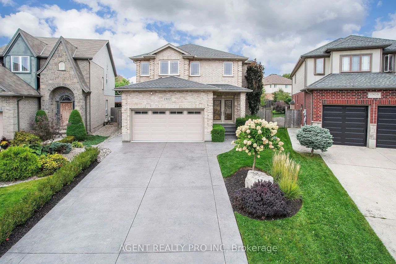 1912 Jubilee Drive — photo 2