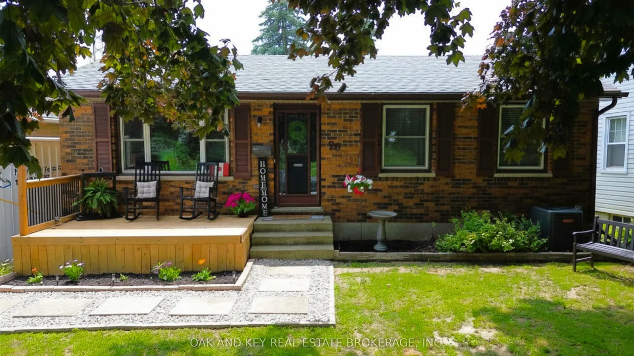 26 Sinclair Avenue — photo 2