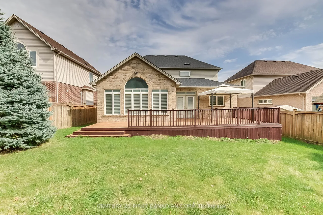 322 CHAMBERS Place — photo 31