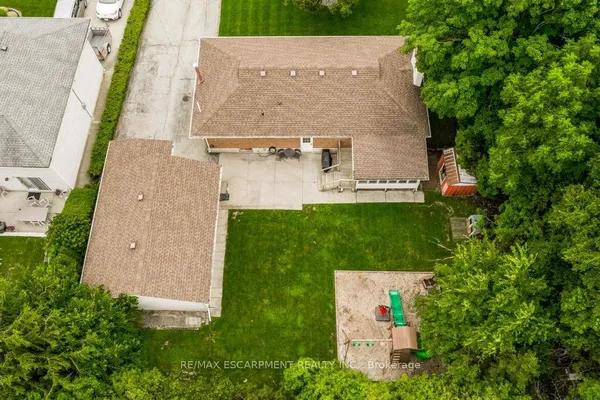 56 Barton Street — photo 2