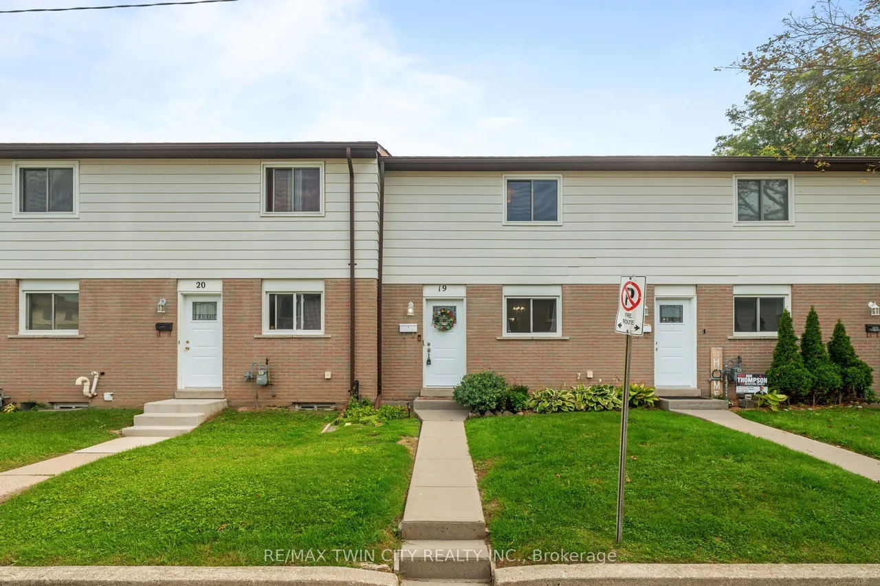 379 Darling Street — photo 2