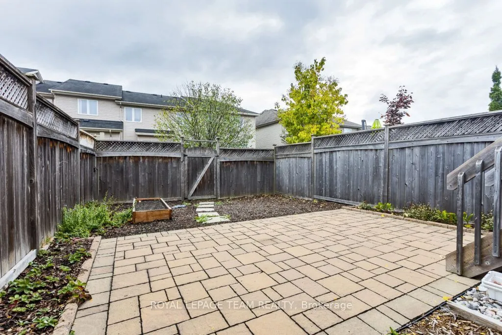 122 Saddlesmith Circle — photo 32