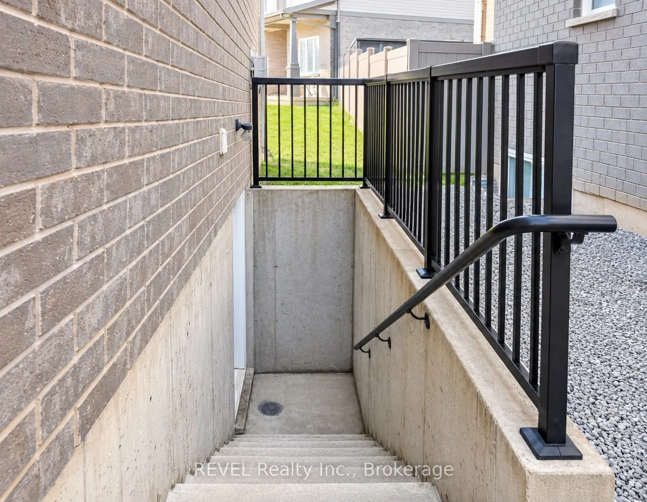 15 IRONWOOD Court — photo 7