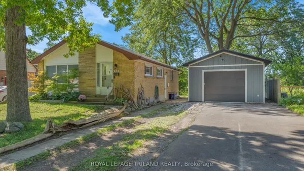 93 Manitoulin Drive