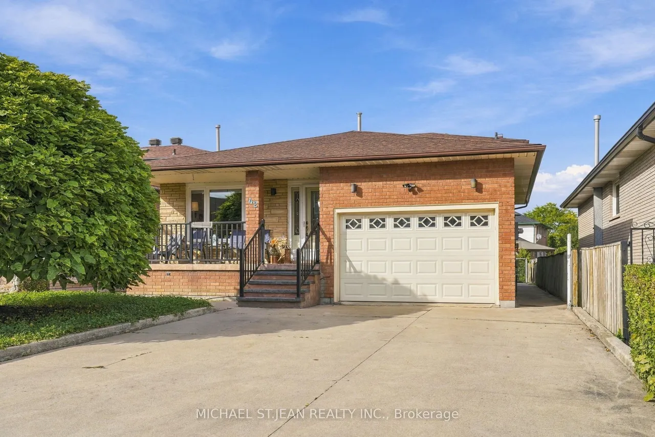 42 Lasila Court — photo 2
