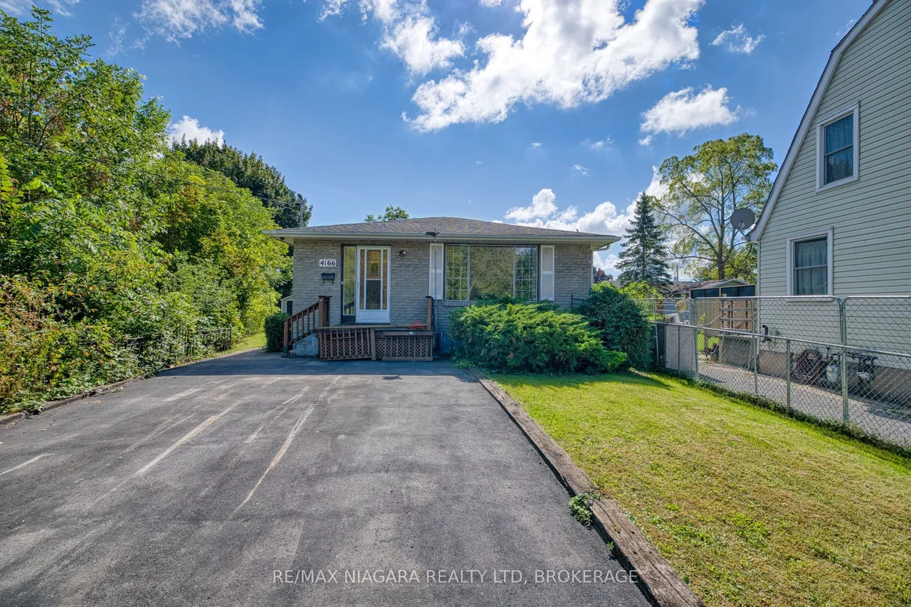 4166 Chippawa Parkway