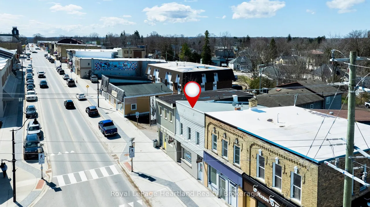 84 Albert Street — photo 3