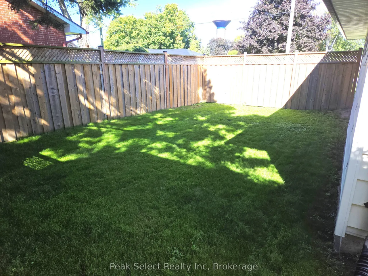 207 Byron Street — photo 48