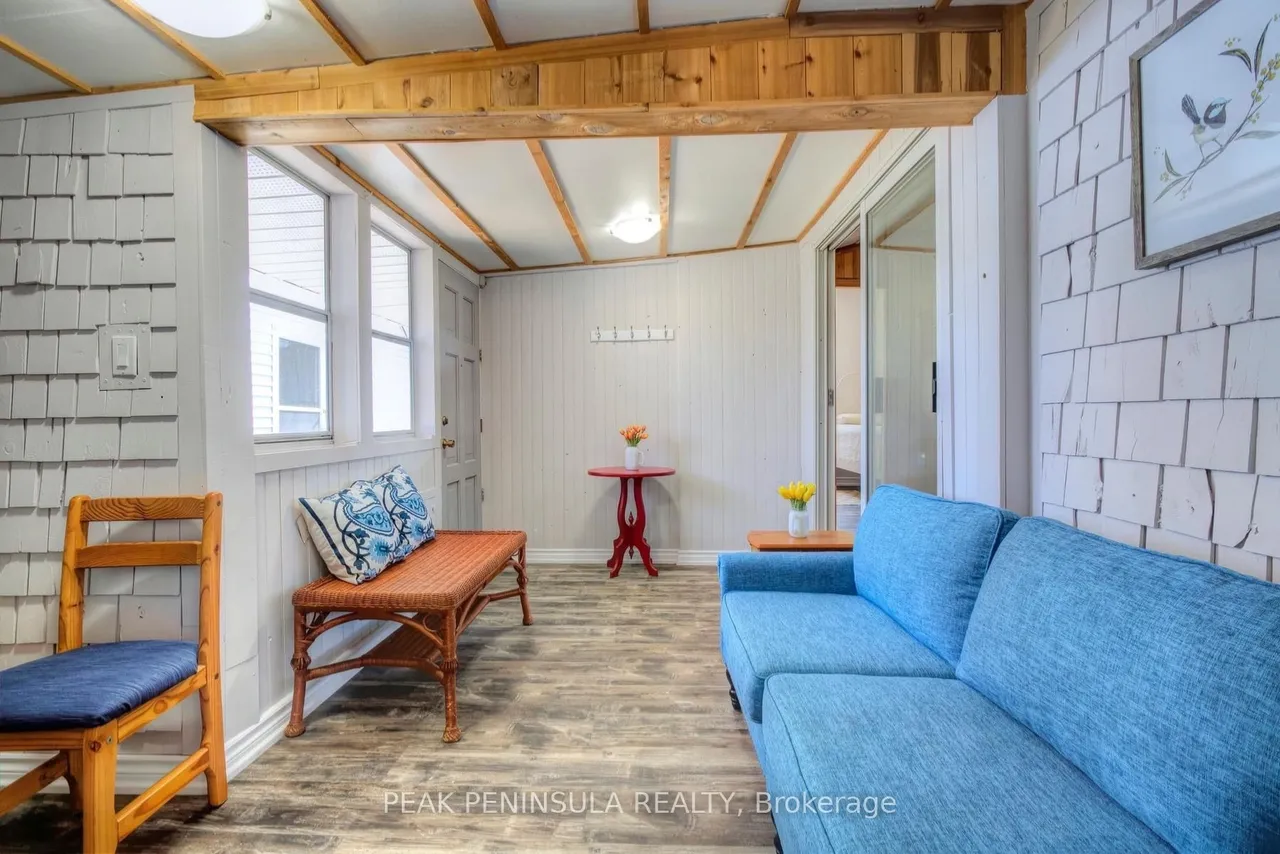 7 Willow Avenue — photo 3