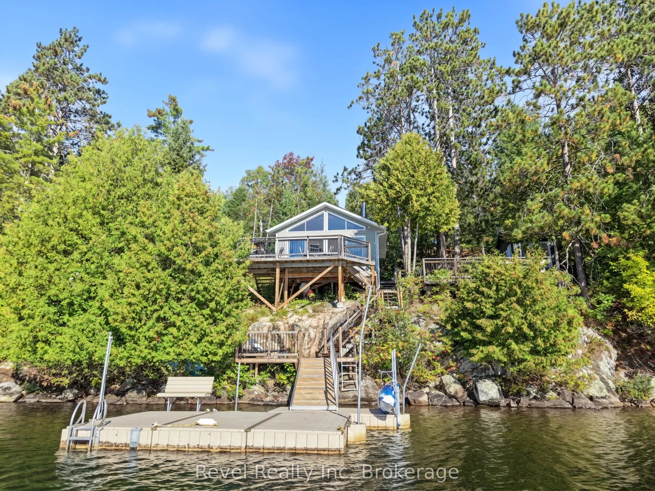 165 Viceroy Road — photo 3