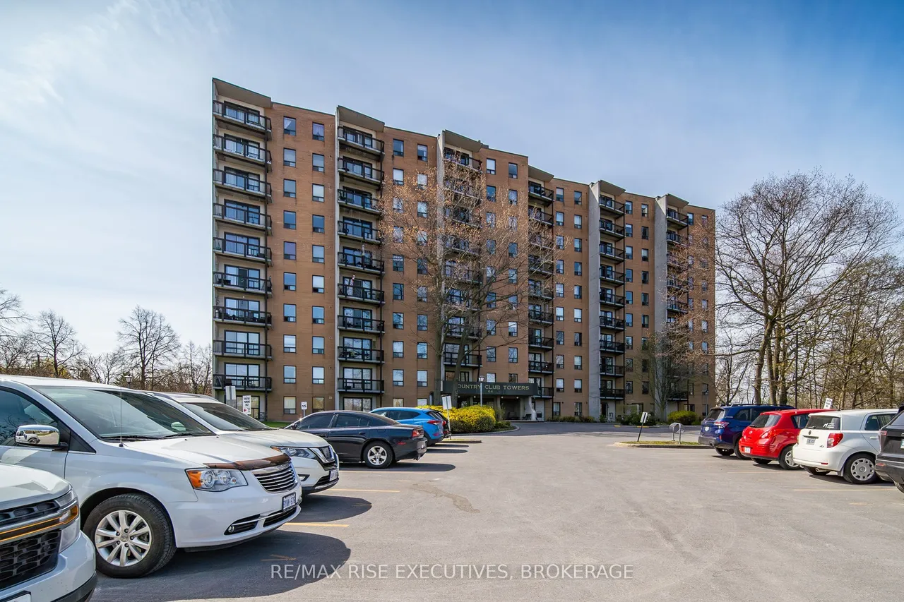66 Greenview Drive — photo 2