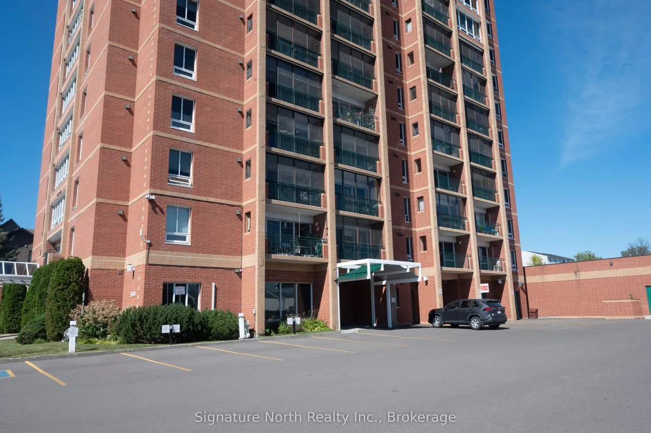 590 Beverly Street, Unit 1402 — photo 2