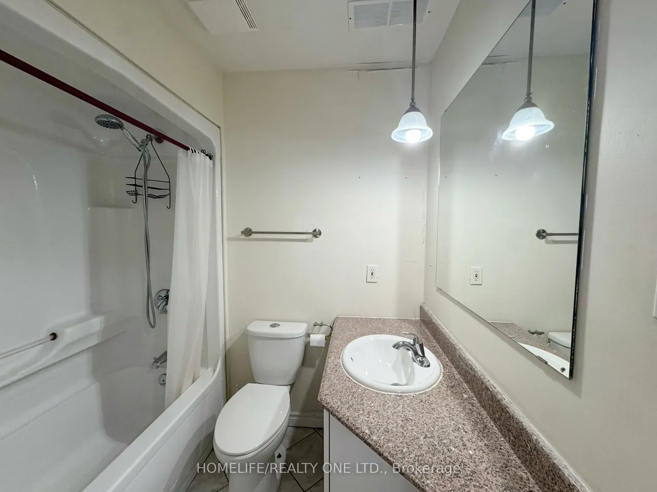 135 James Street S, Unit 314 — photo 6