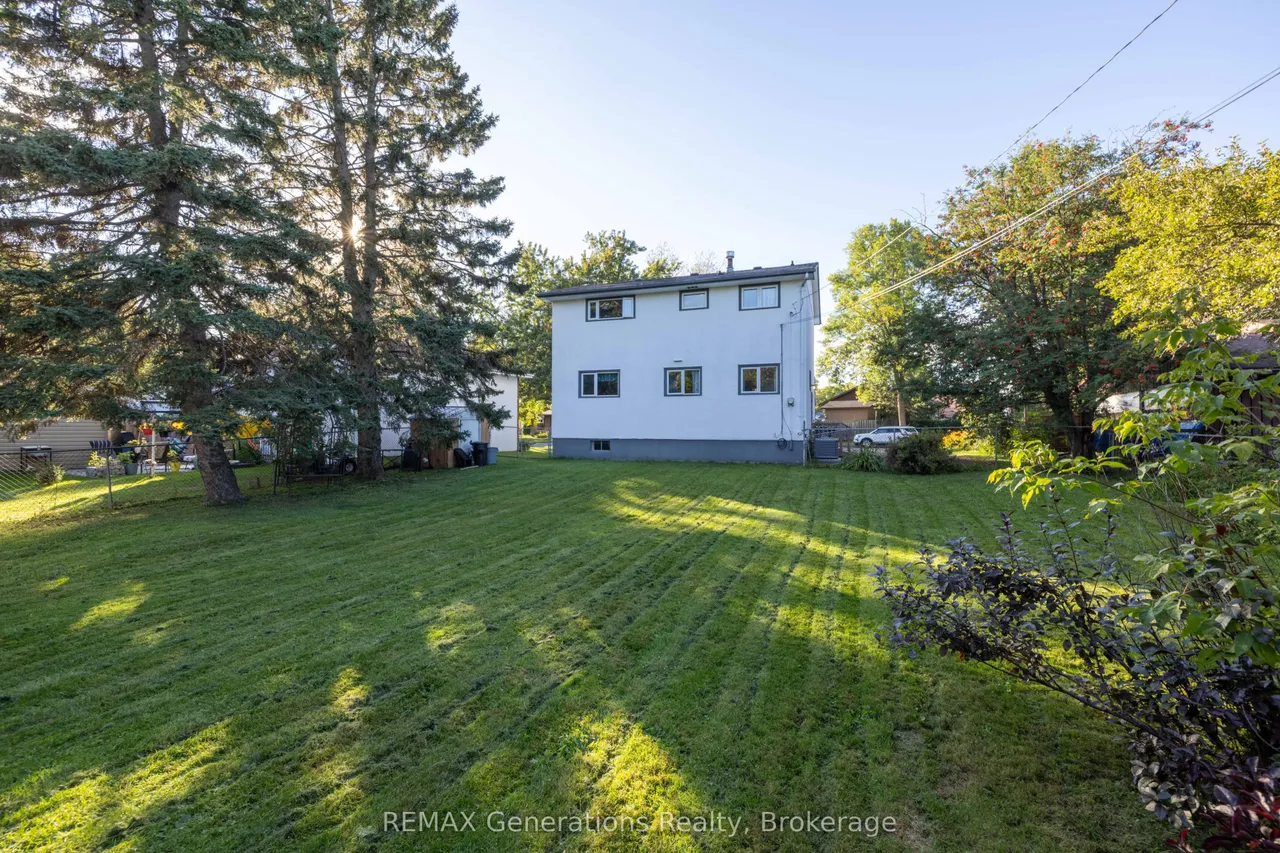 235 Maple Avenue — photo 29