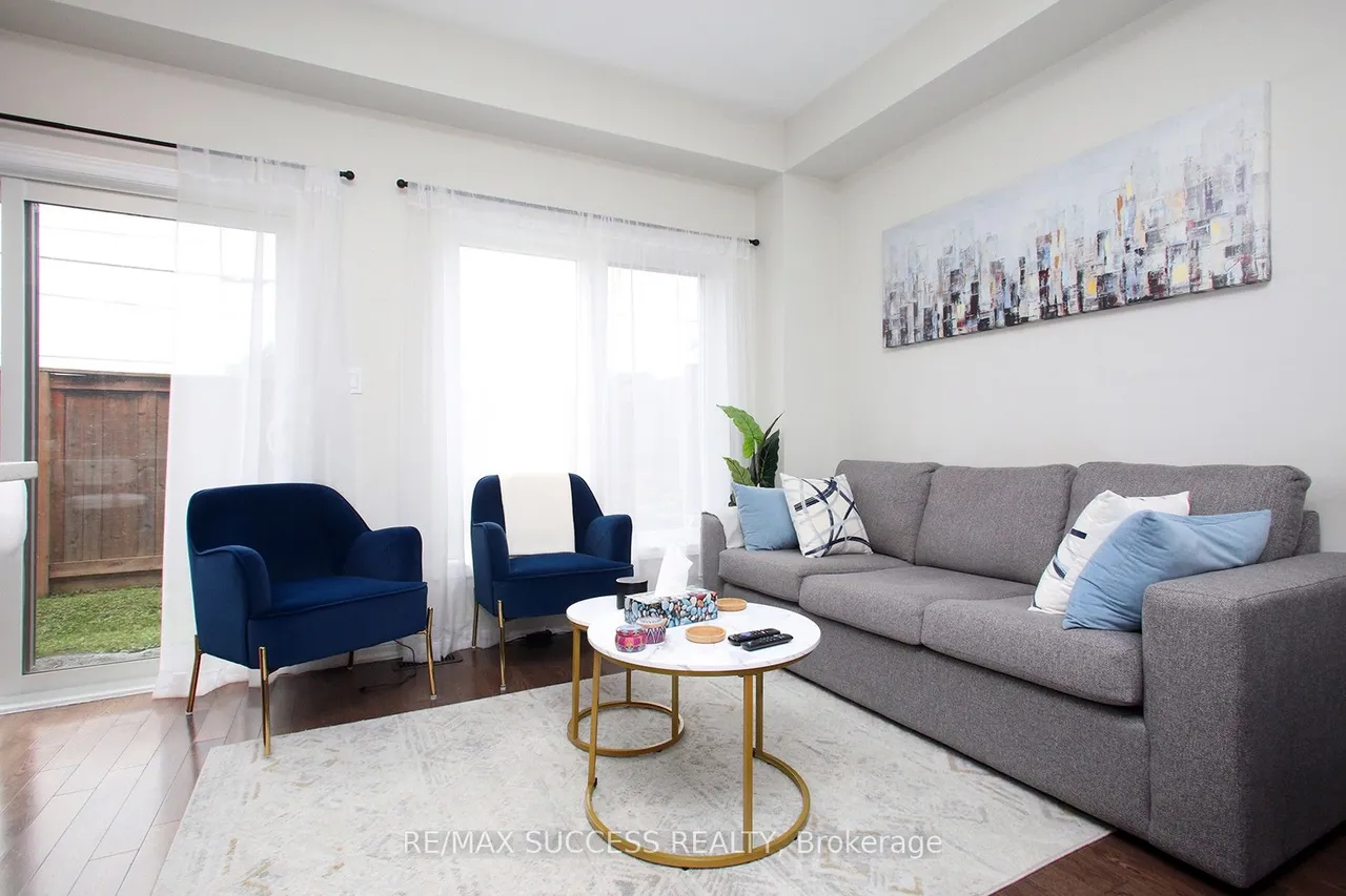 377 Glancaster Road, Unit 71 — photo 3