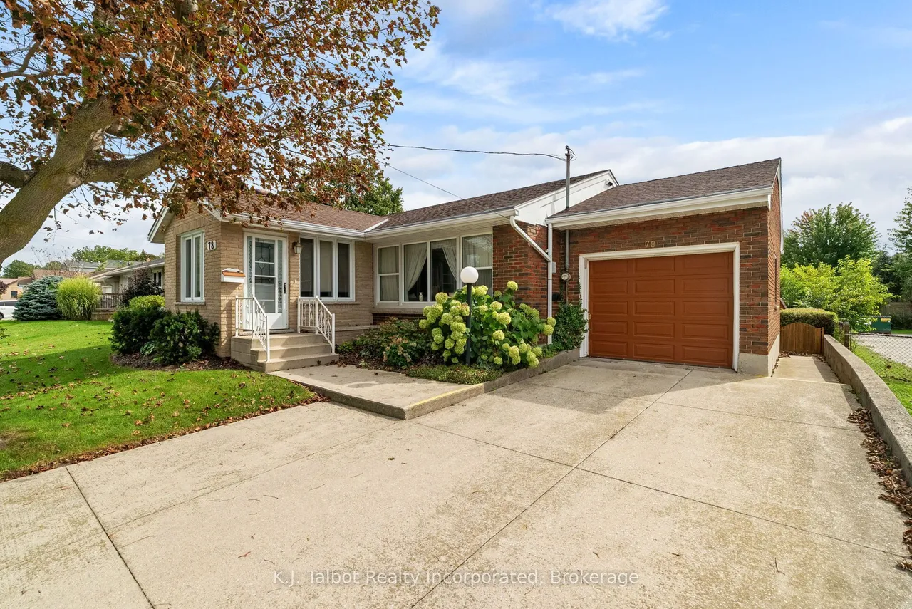78 Blake Street E