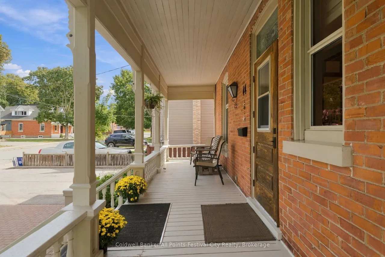 44 Trafalgar Street — photo 3