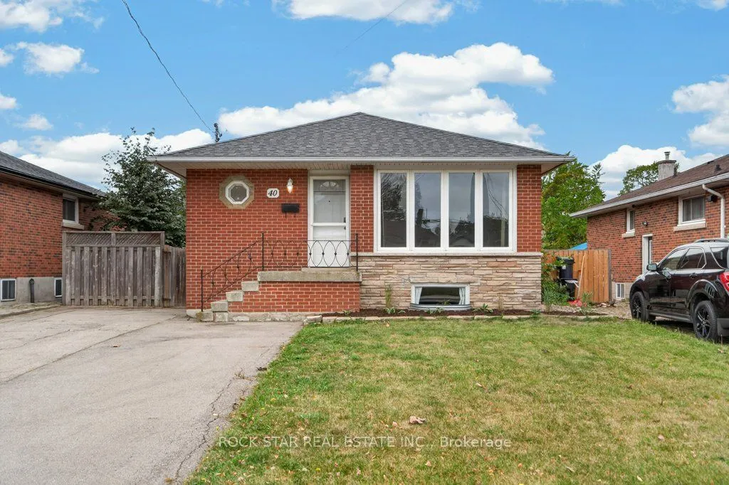 40 Clarendon Avenue — photo 3