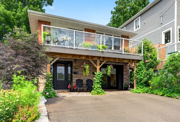 592 Aberdeen Avenue — photo 2