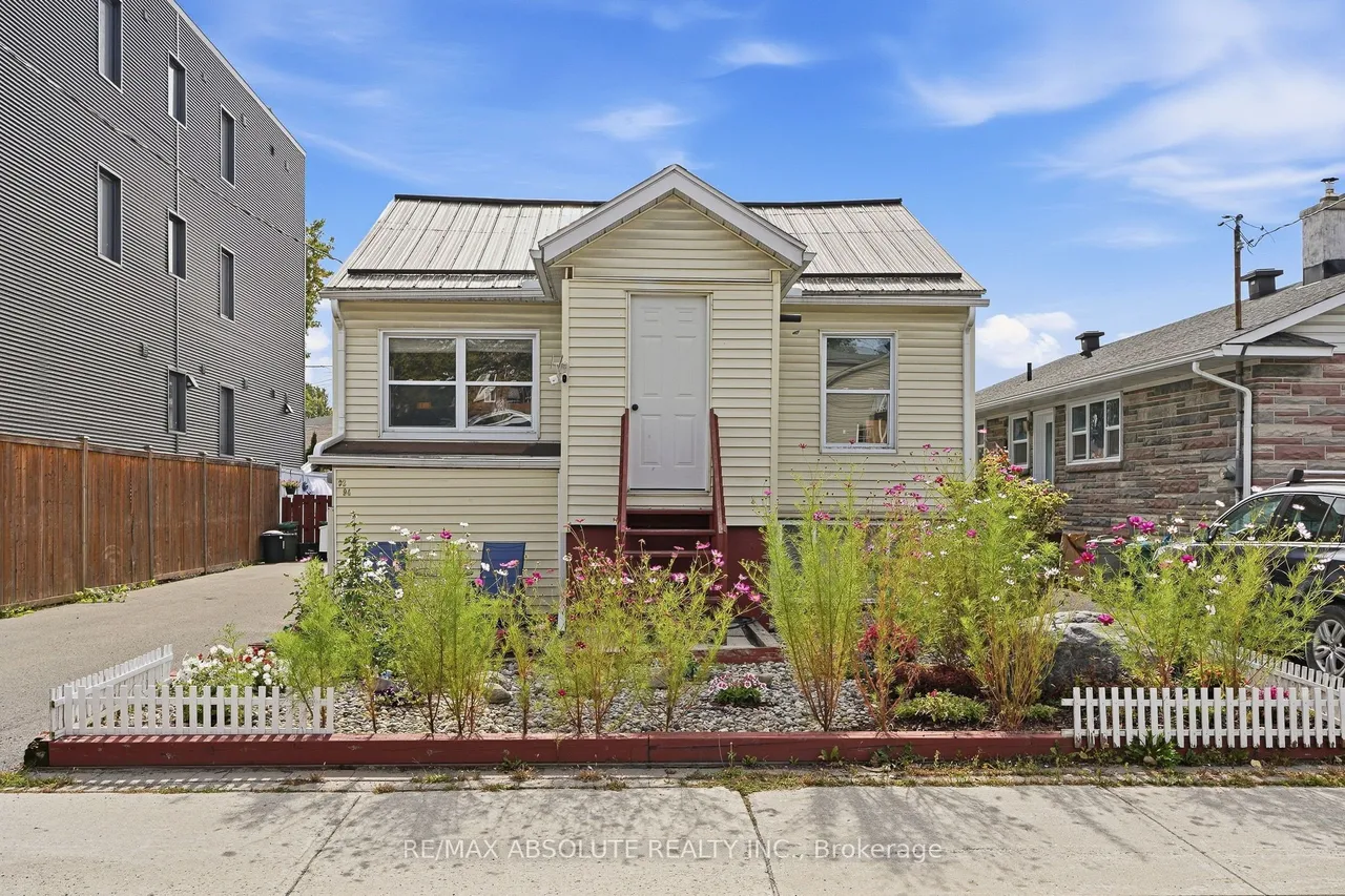 92 Jolliet Avenue — photo 3