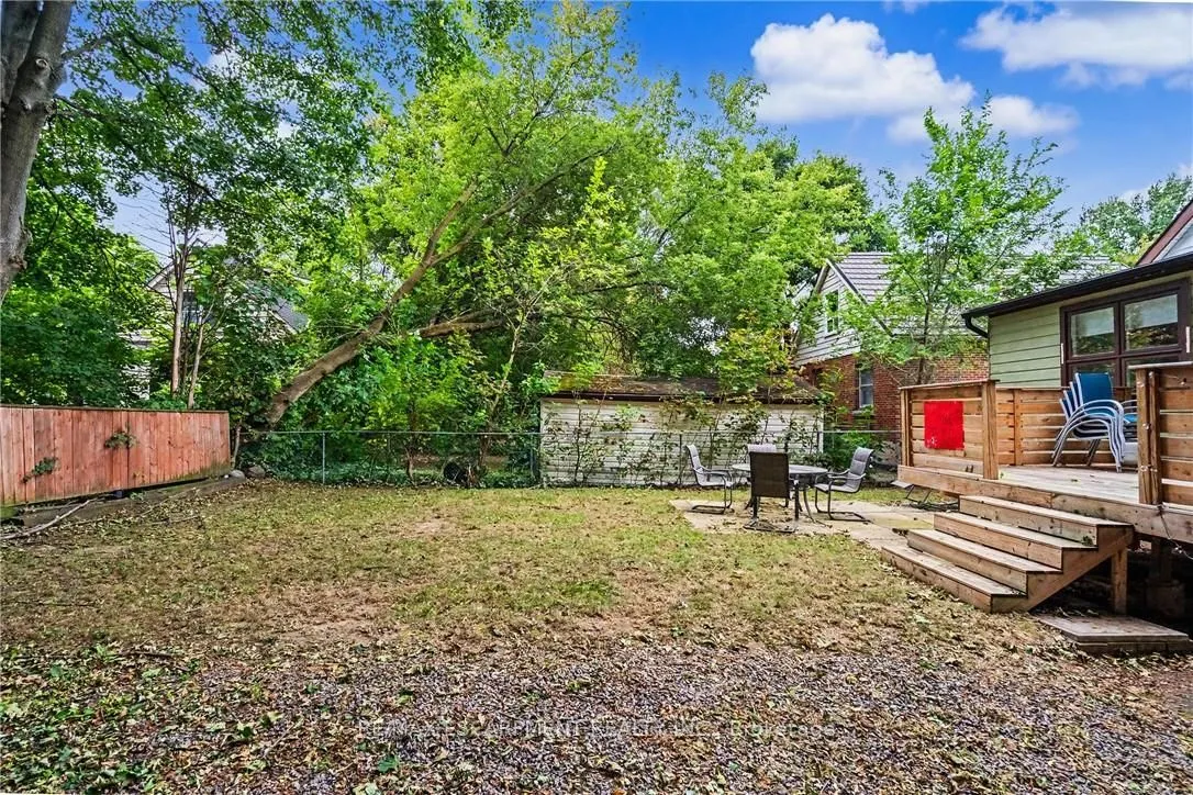 15 Mapes Avenue — photo 2