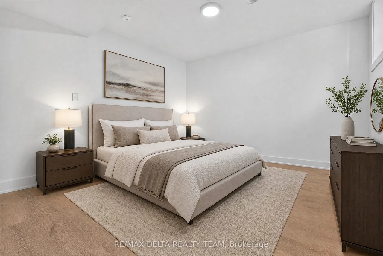 45 ST CLAIRE Avenue — photo 33