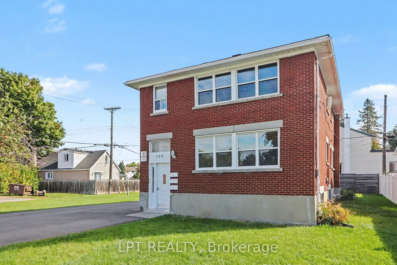 703 Morgan Street — photo 2