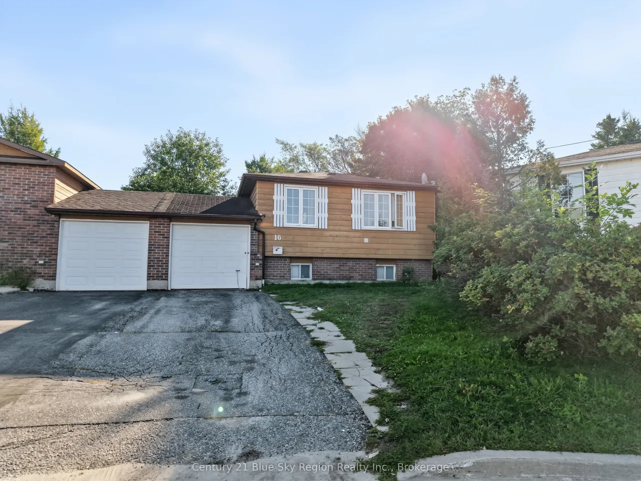 16 Cypress Court
