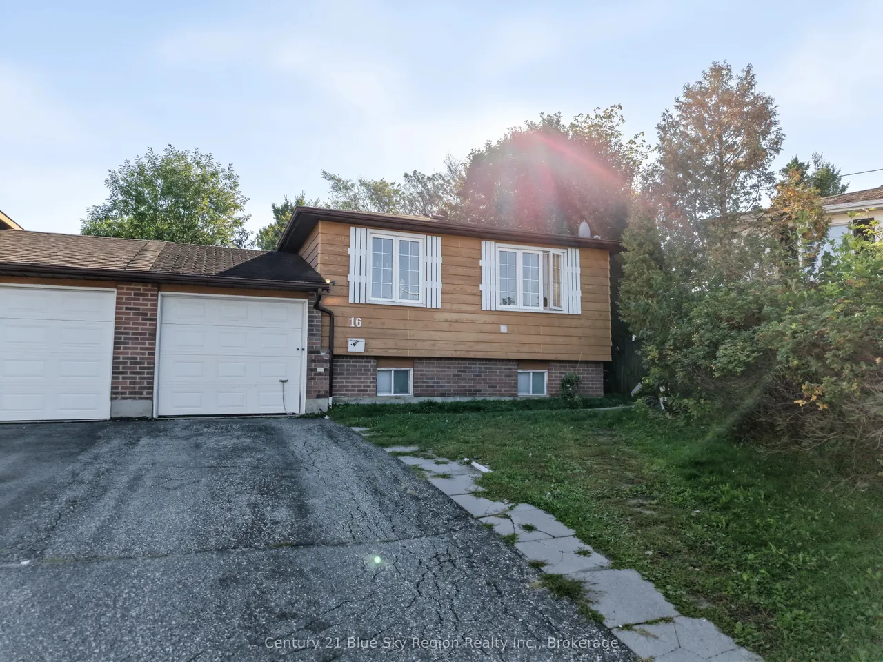 16 Cypress Court — photo 3