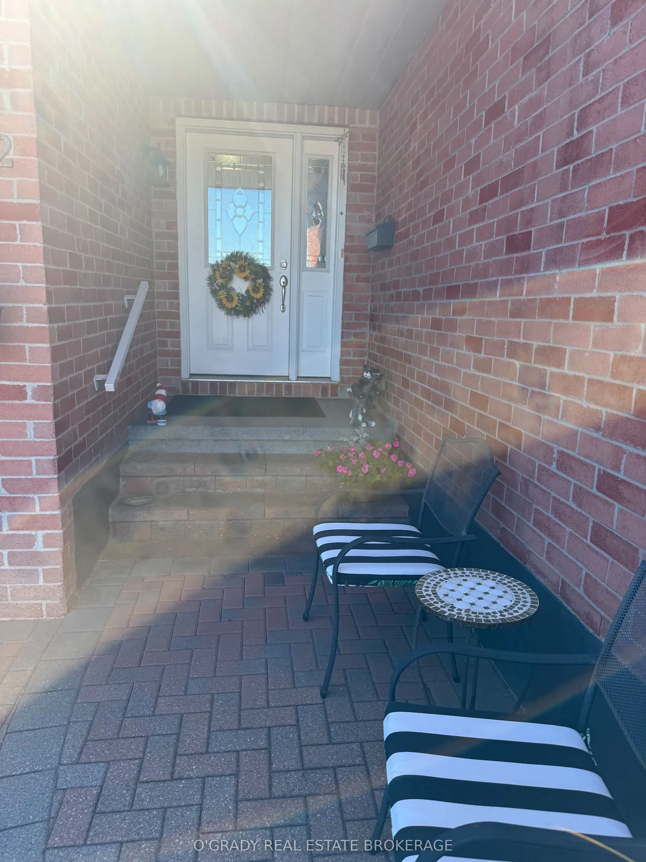 1442 Windsor Drive — photo 2