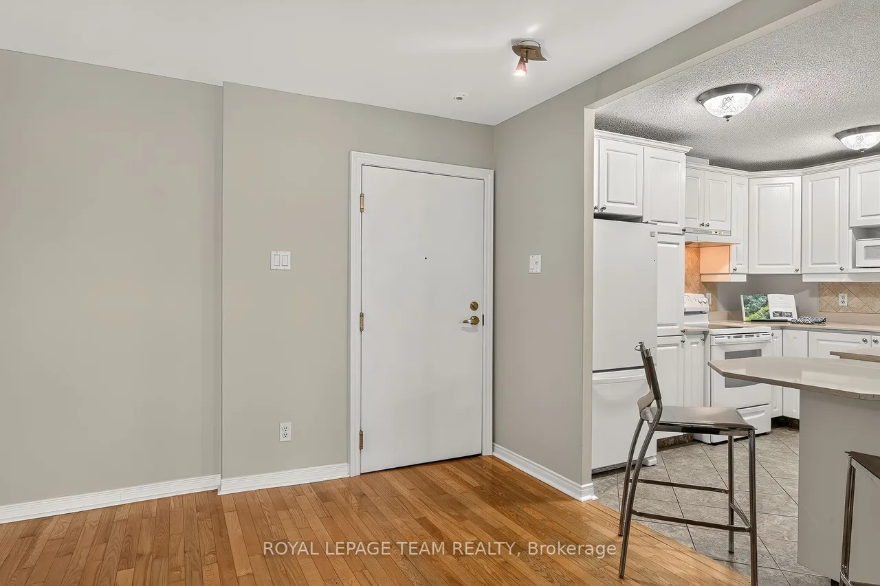 40 Landry Street, Unit 409 — photo 3