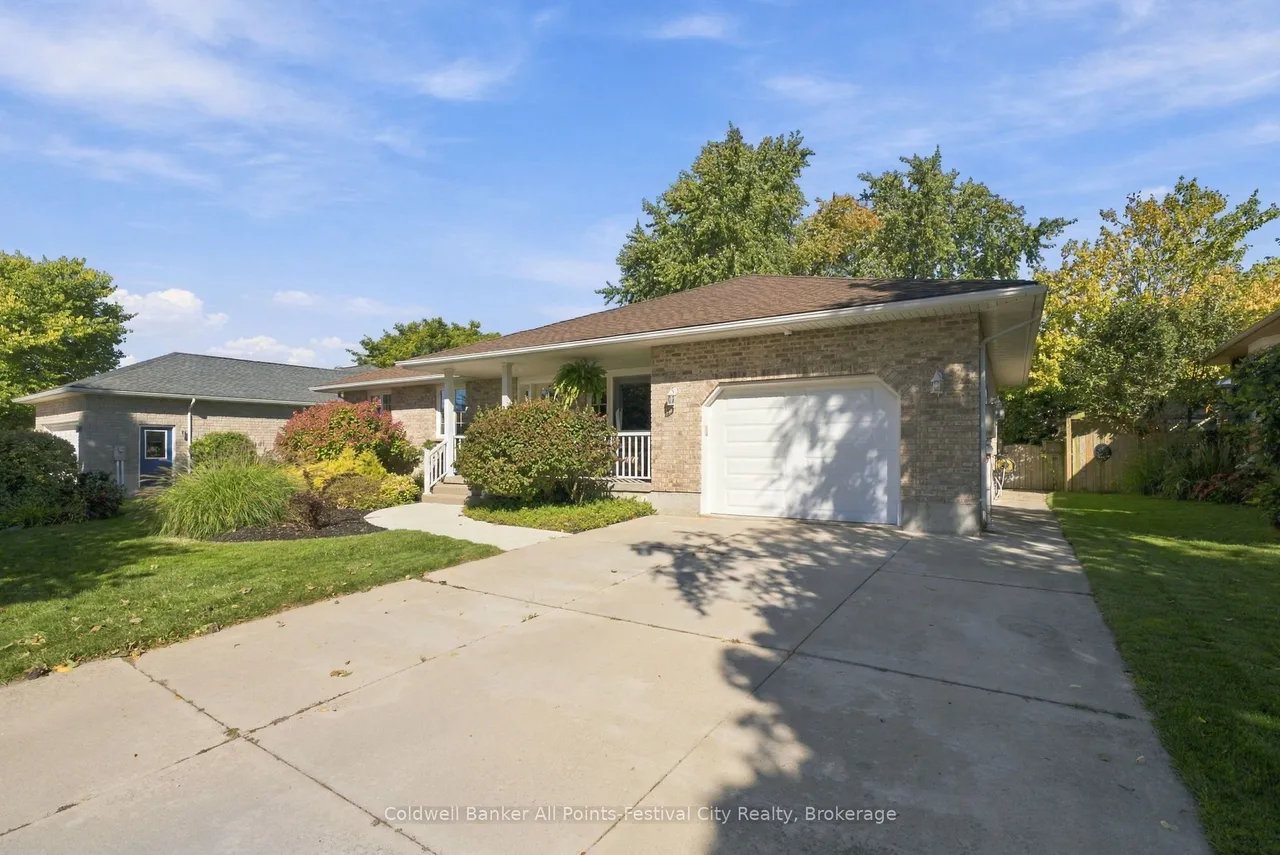 130 Brimicombe Crescent — photo 49