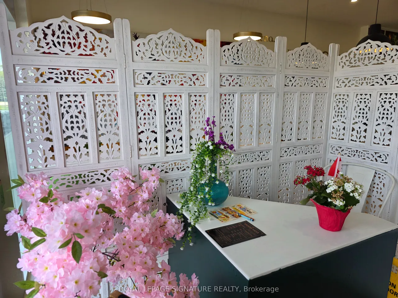 1040 Garner Road W — photo 17