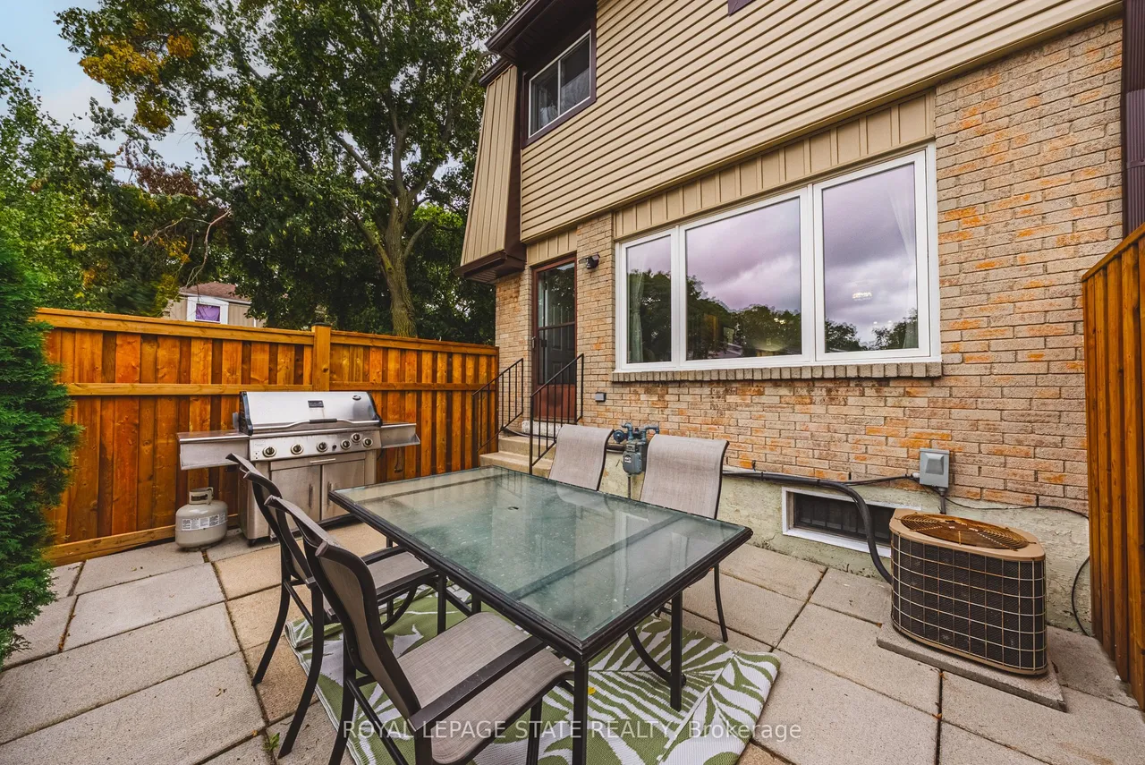 10 Angus Road, Unit 40 — photo 32