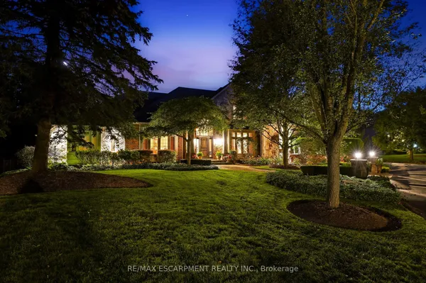 18 Blackberry Place — photo 2