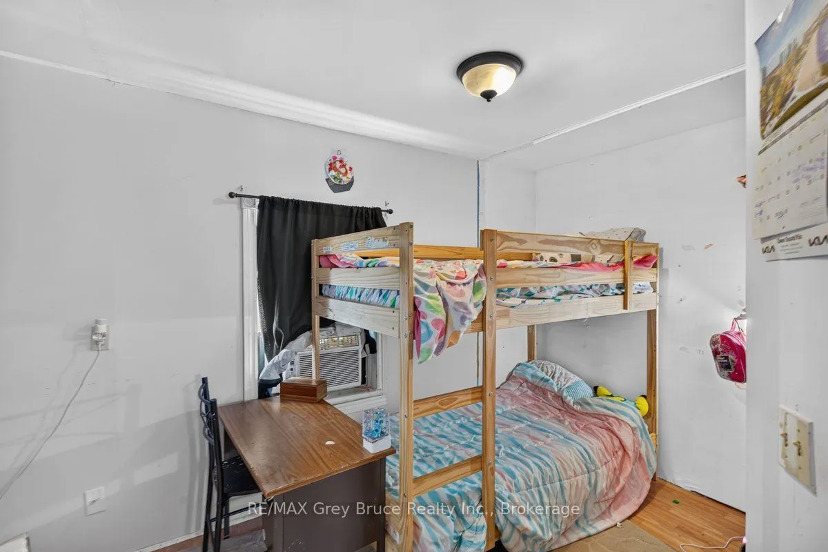 14 N main Street — photo 16