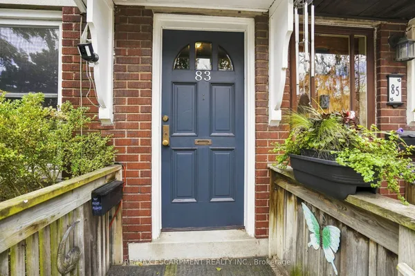83 NAPIER Street — photo 2