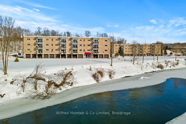 125 William Street N, Unit 406