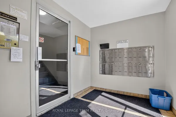 2 Charlotte Place, Unit 21 — photo 2