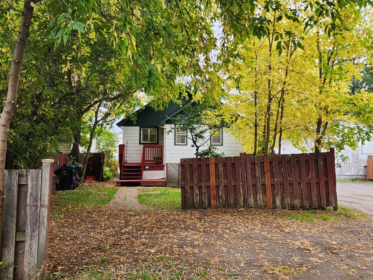 380 Queen Street — photo 27