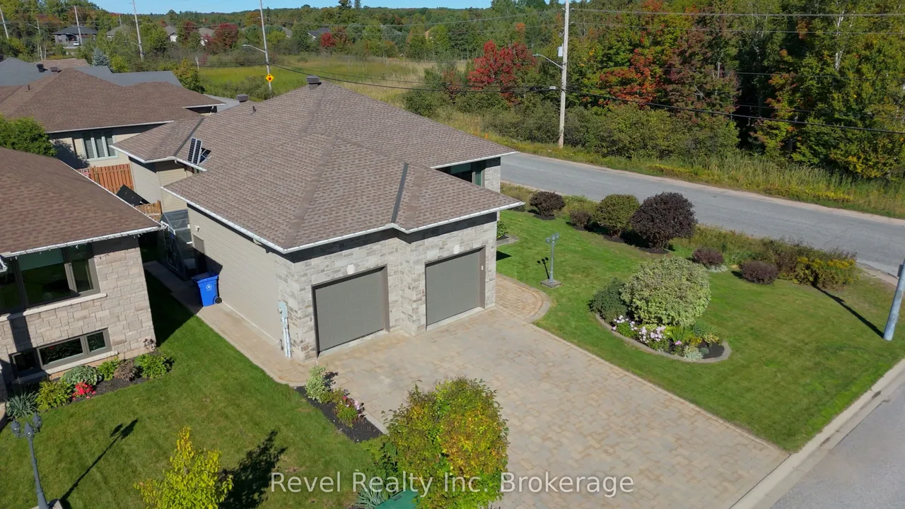 5 Sugarbush Street — photo 3