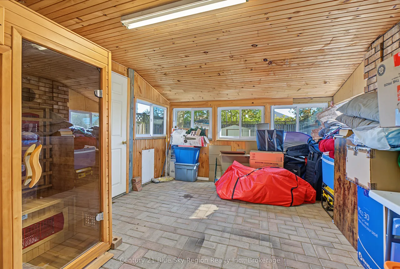126 Cloverbrae Crescent — photo 46
