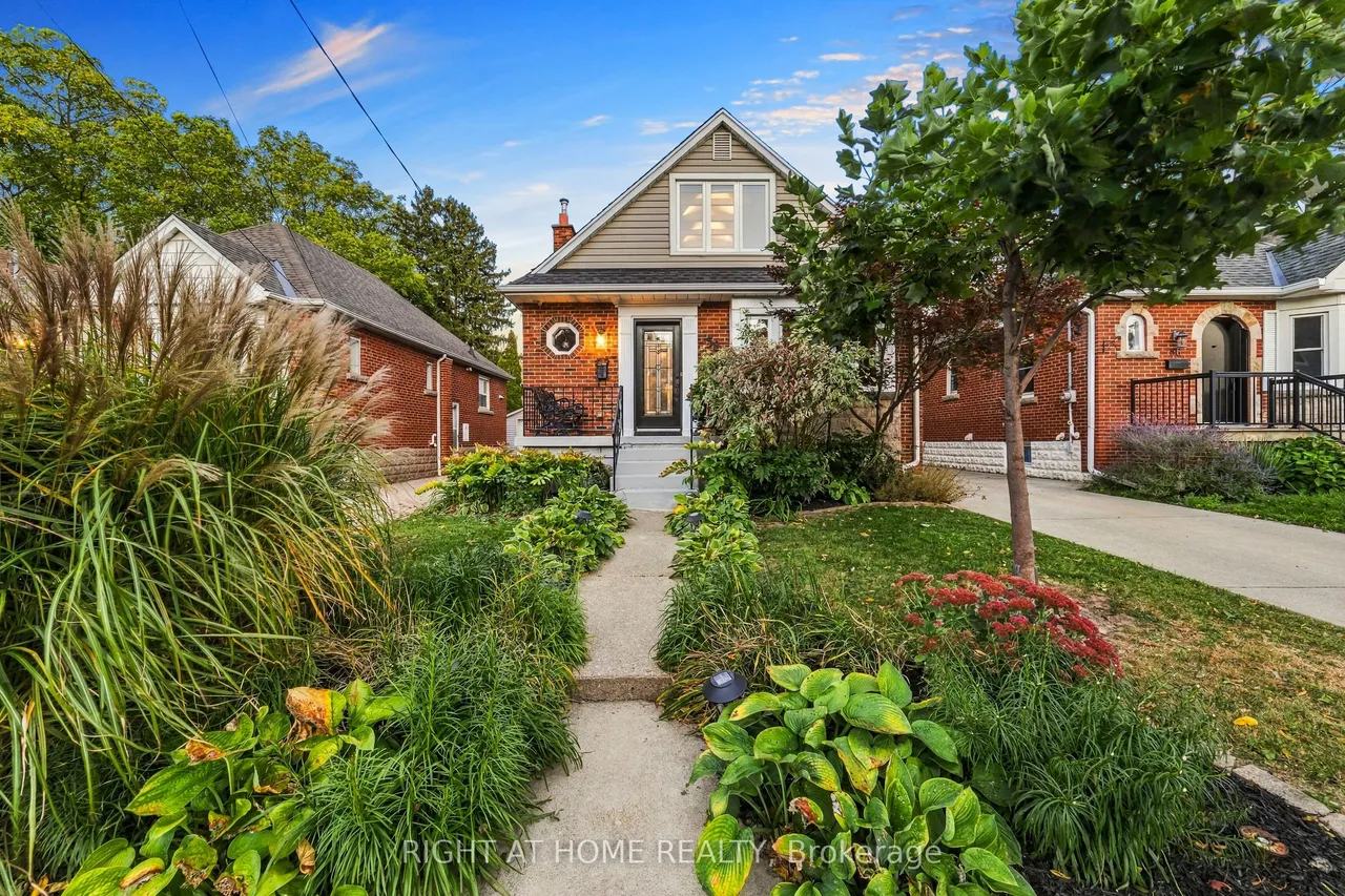 58 Uplands Avenue — photo 2