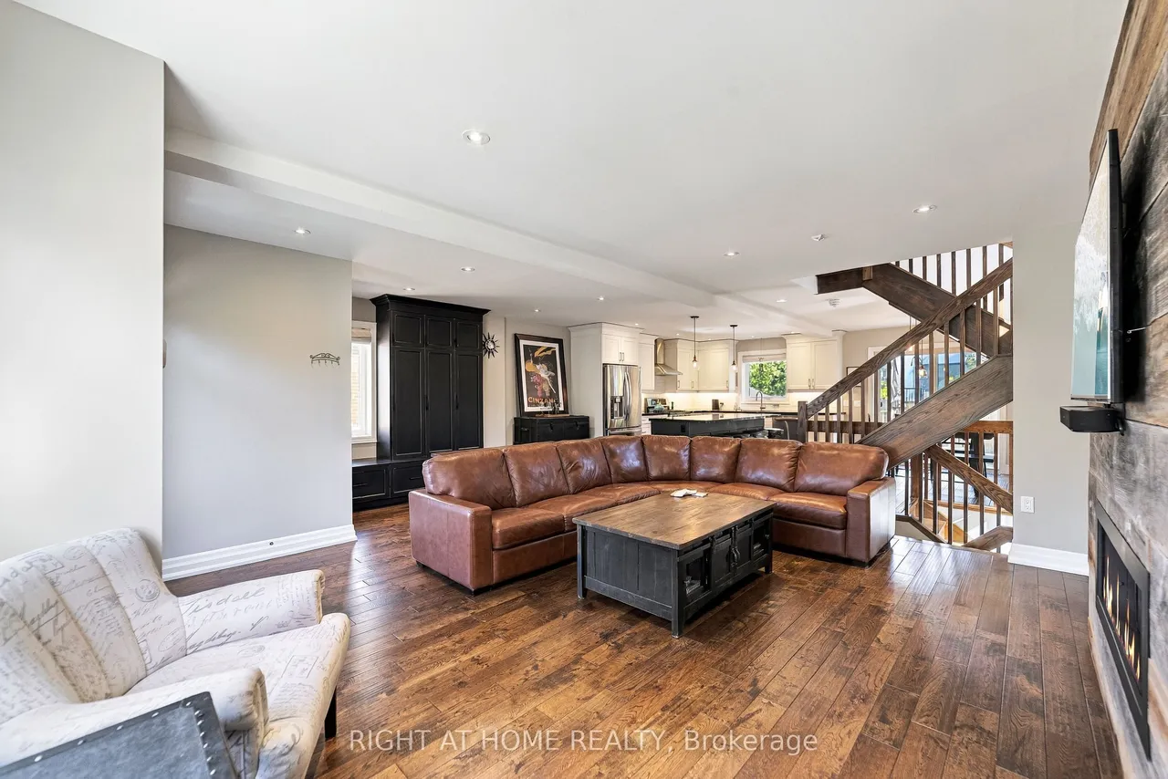 58 Uplands Avenue — photo 3