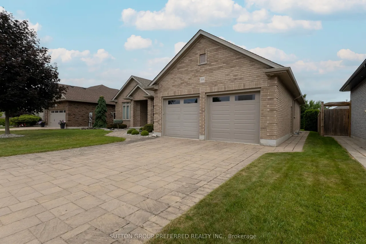 38 Brenmar Crescent — photo 2