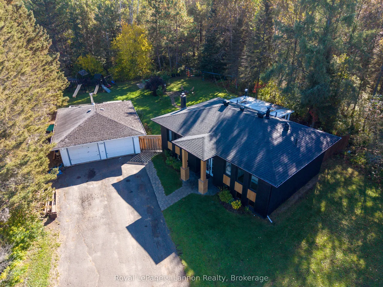 1526 Mountain Road — photo 2