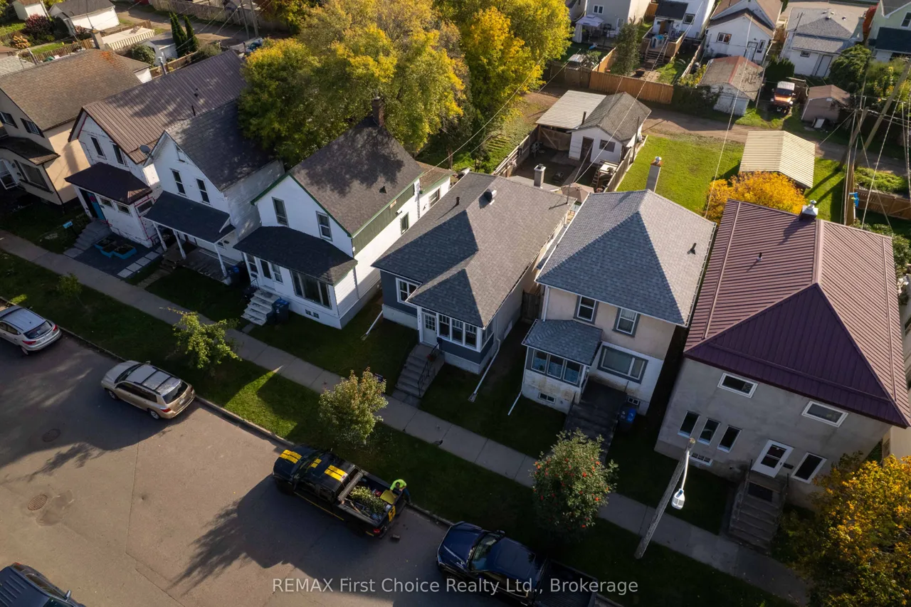 322 Ogden Street — photo 28