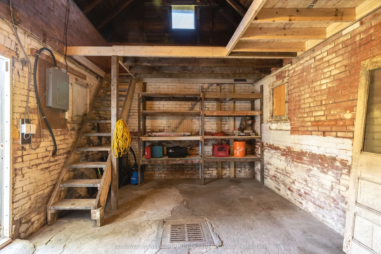 155 Sherman Avenue S — photo 48