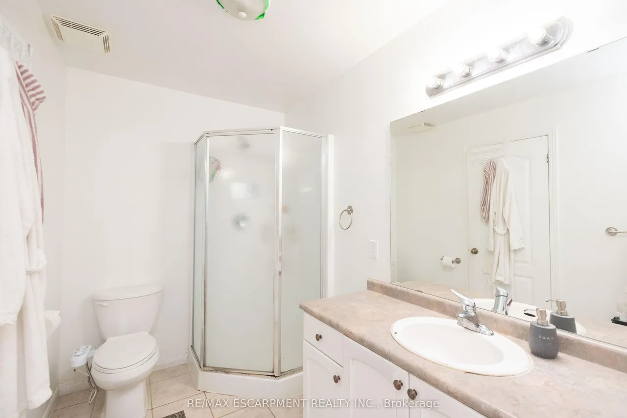 73 Appleblossom Drive — photo 27