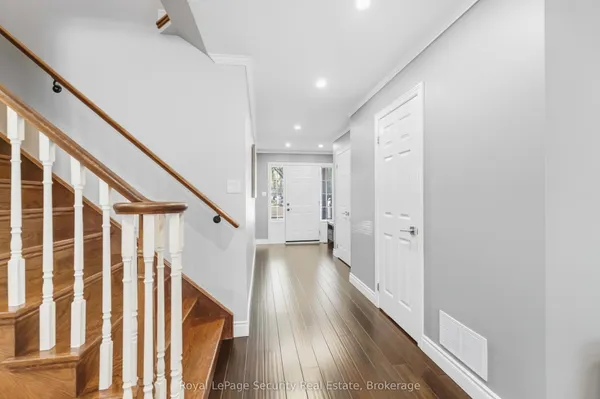 785 Tenth Avenue — photo 2